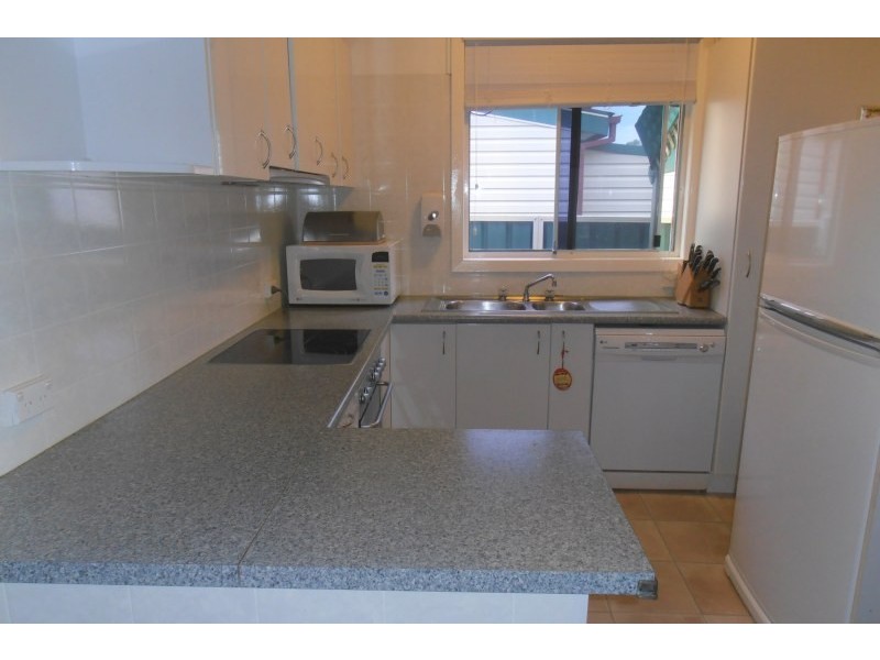 18 Pritchard Road, Macquarie Fields NSW 2564