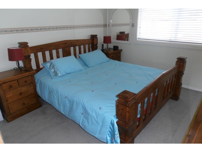 18 Pritchard Road, Macquarie Fields NSW 2564