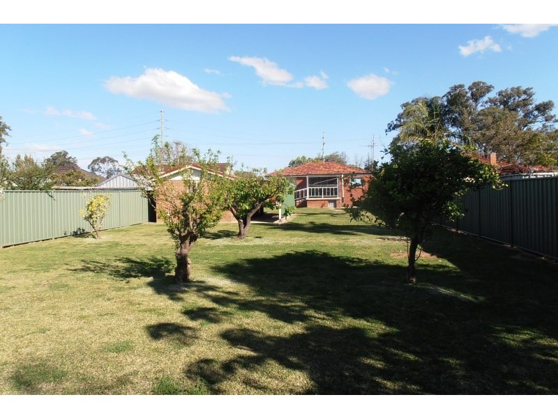 20 Macquarie Road, Ingleburn NSW 2565