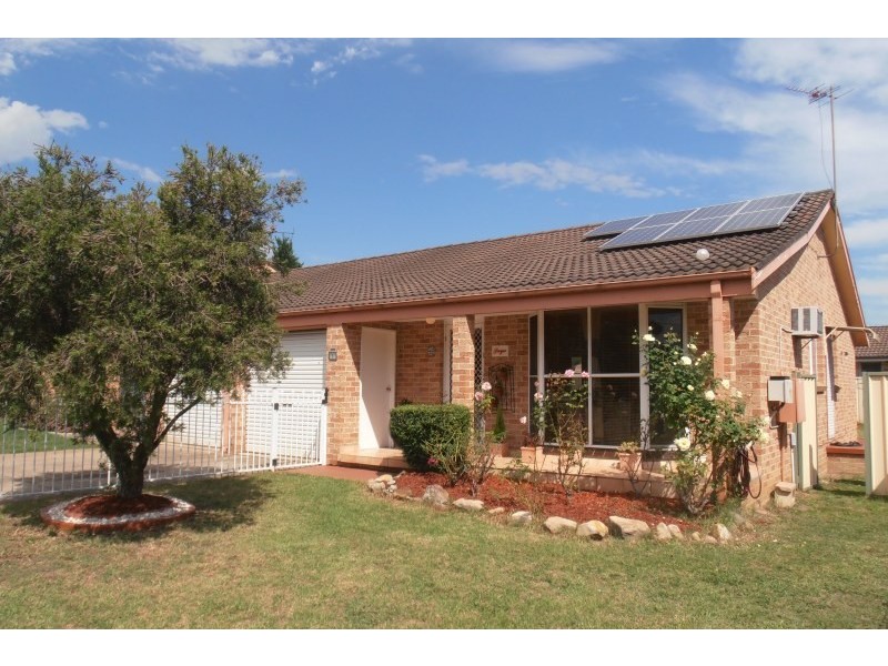 7 Victoria Road, Macquarie Fields NSW 2564