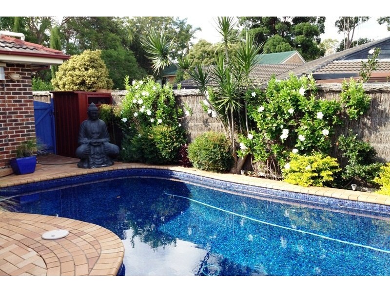 4 MacKay Place, Leumeah NSW 2560
