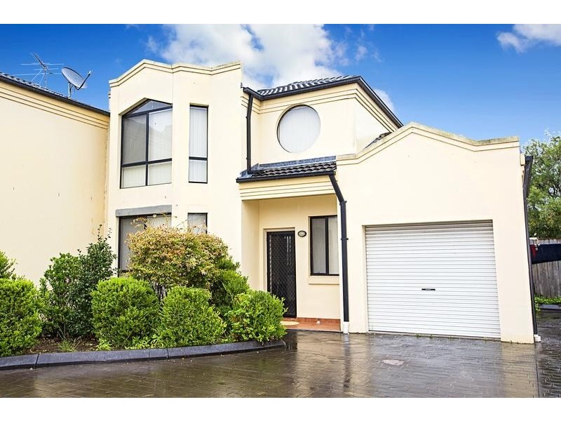 16/124-126 Saywell Road, Macquarie Fields NSW 2564