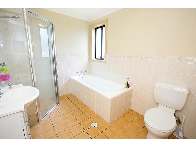 16/124-126 Saywell Road, Macquarie Fields NSW 2564