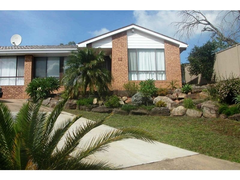 13 Keighran Place, Minto NSW 2566