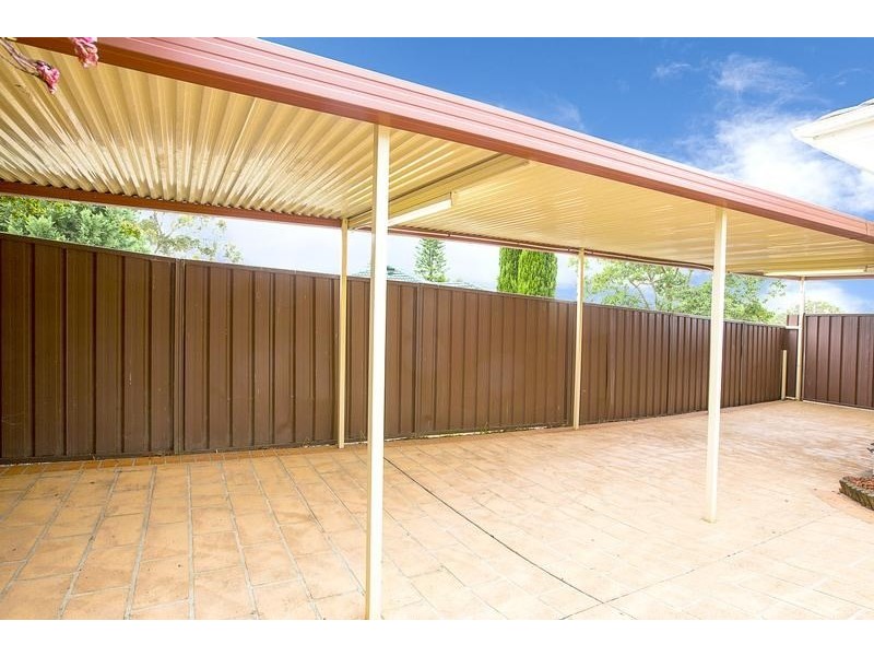 21 Salamaua Place, Glenfield NSW 2167