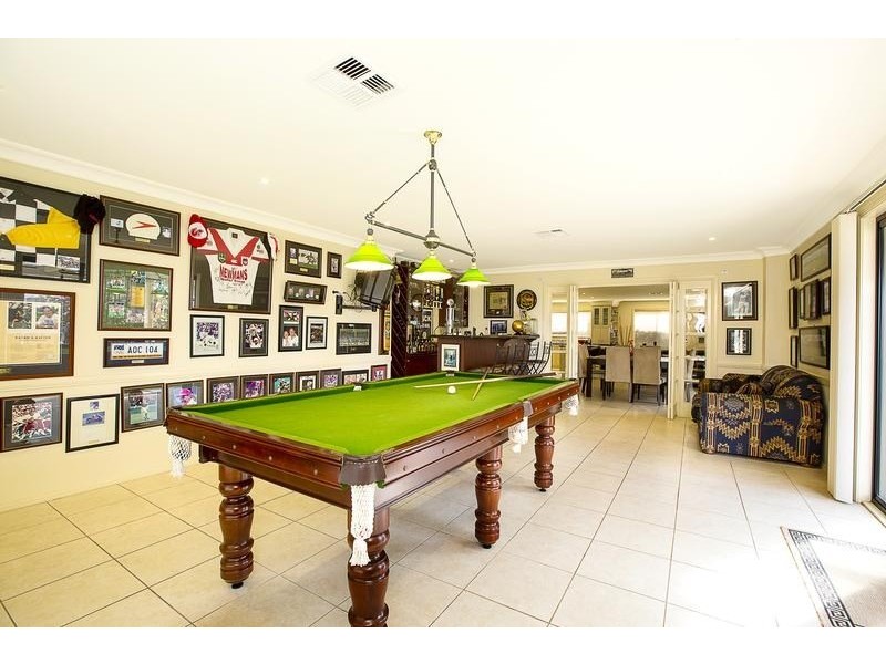 11 Homestead Circuit, Macquarie Links NSW 2565