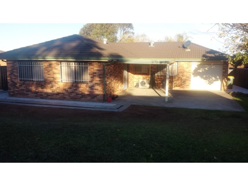 41 Goodsell Street, Minto NSW 2566