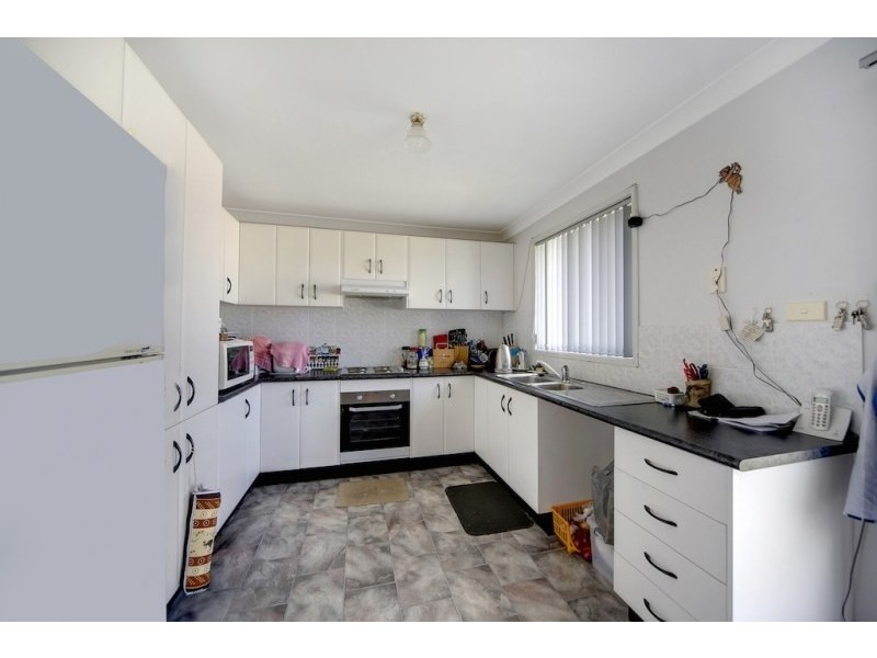 62 Crommelin Street, St Helens Park NSW 2560