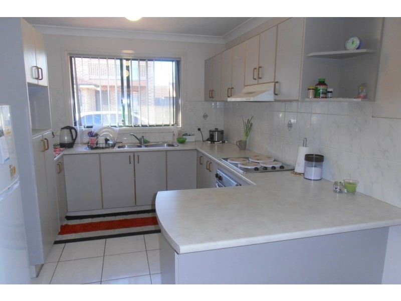 8/36 Minto Road, Minto NSW 2566