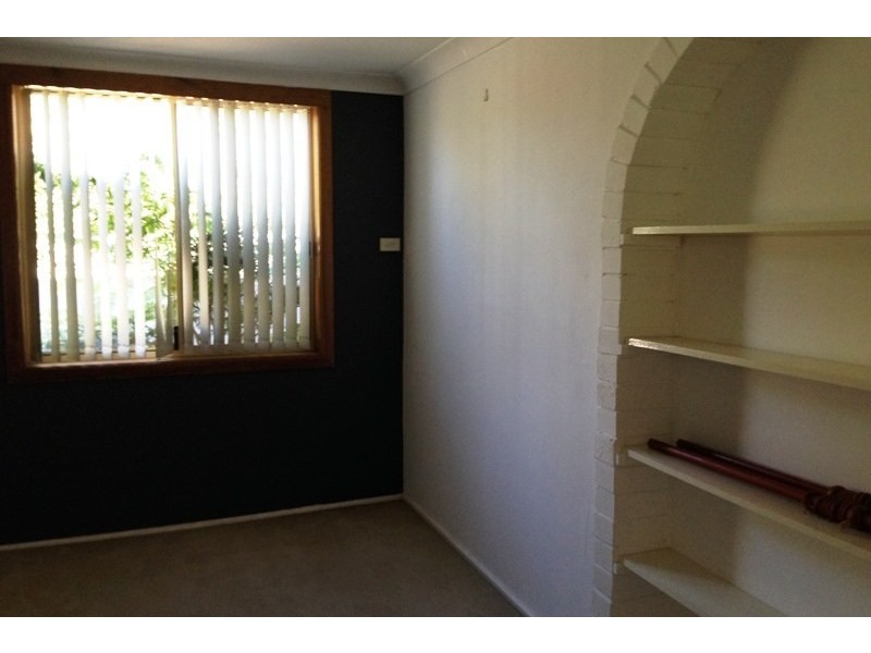 11 Clement Place, Ingleburn NSW 2565