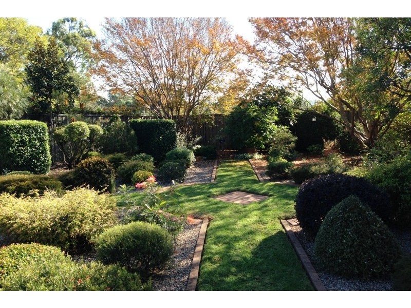 11 Clement Place, Ingleburn NSW 2565