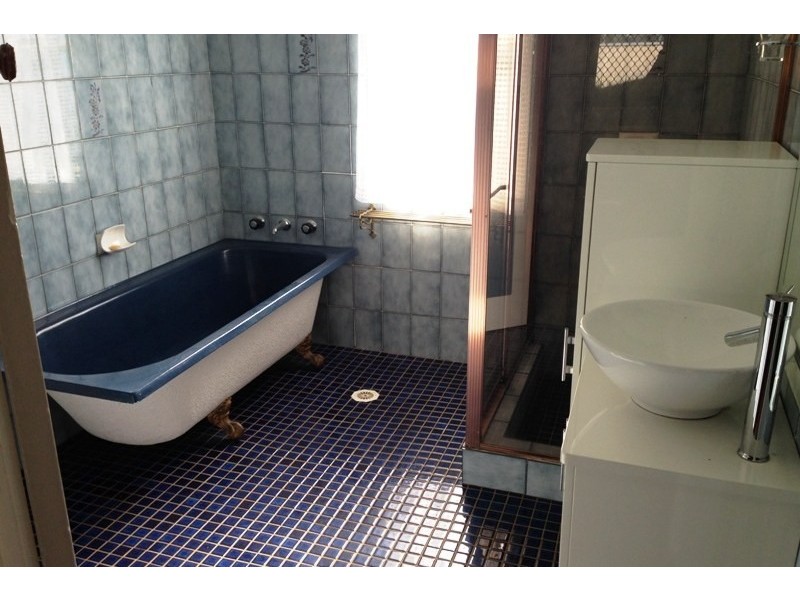 11 Clement Place, Ingleburn NSW 2565