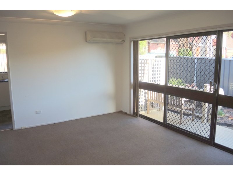 27/6 Dotterel Place, Ingleburn NSW 2565