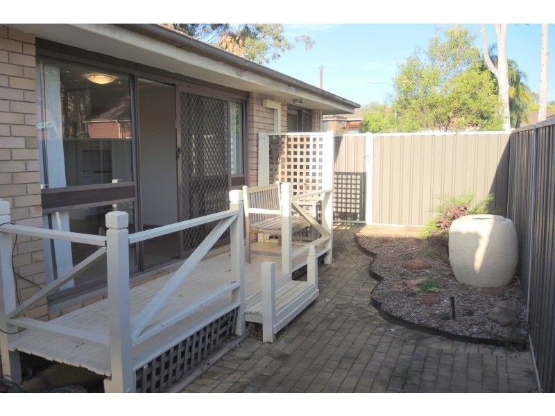 27/6 Dotterel Place, Ingleburn NSW 2565