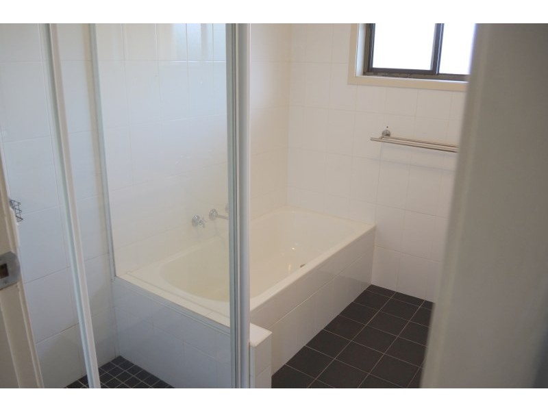 27/6 Dotterel Place, Ingleburn NSW 2565