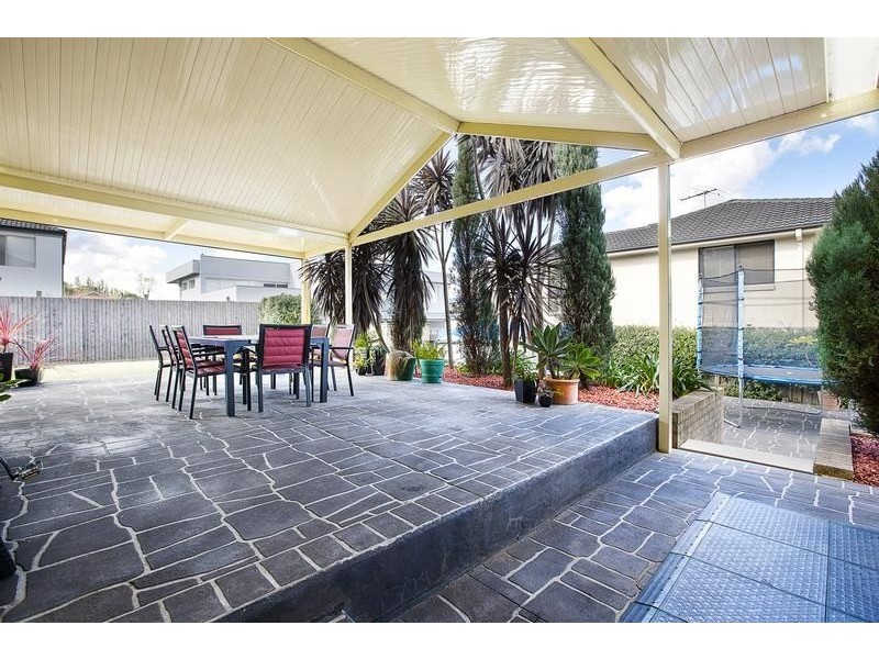 9 Homestead Circuit, Macquarie Links NSW 2565