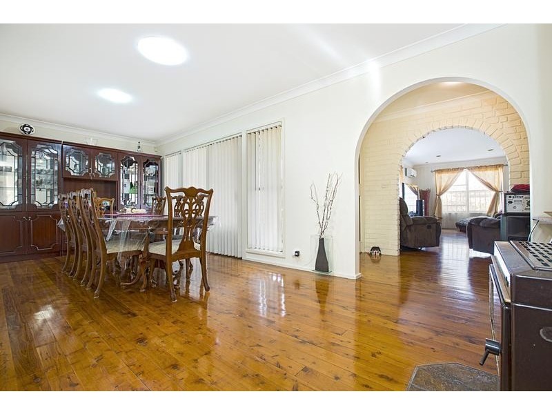 19 Bronzewing Street, Ingleburn NSW 2565