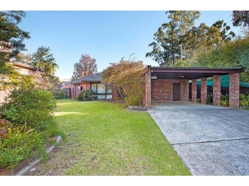 5 Karen Place, Ingleburn NSW 2565