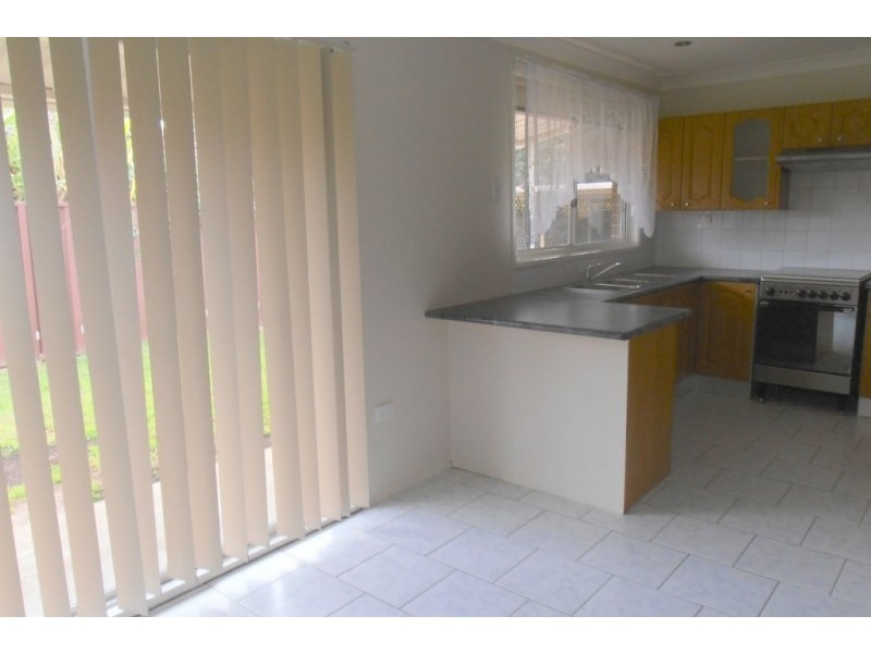 5 Morris Place, Ingleburn NSW 2565