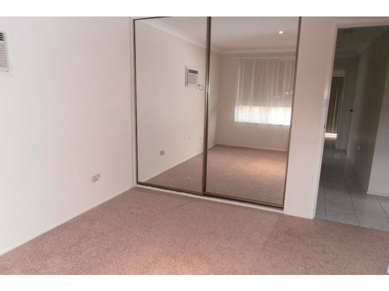 5 Morris Place, Ingleburn NSW 2565