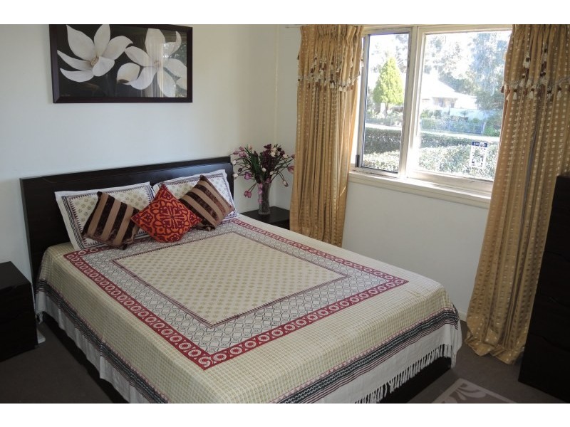 30 Kent Street, Minto NSW 2566