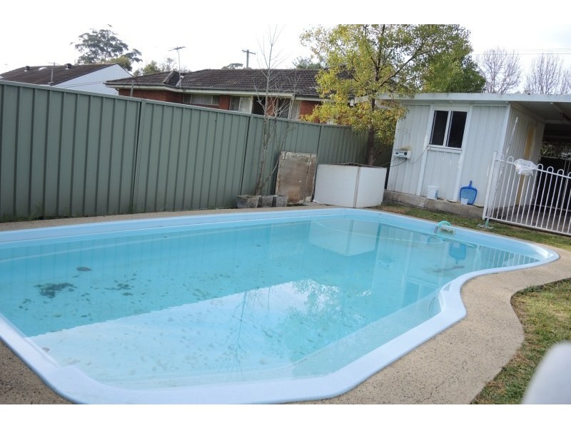 19 Albert Street, Ingleburn NSW 2565