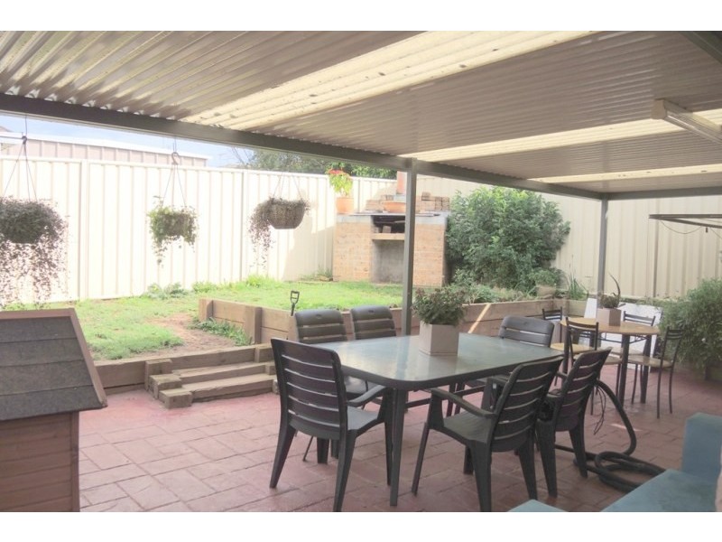 9B Pontiac Place, Ingleburn NSW 2565