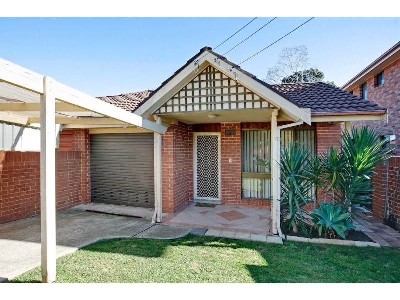1/17 Euroka Street, Ingleburn NSW 2565