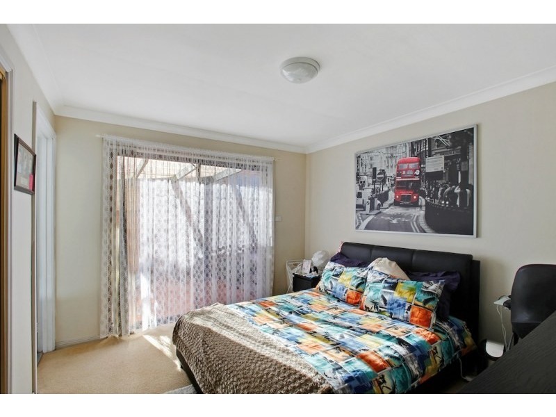 1/17 Euroka Street, Ingleburn NSW 2565