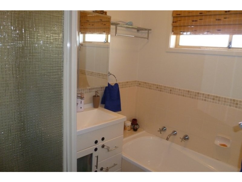 1/28 Kings Road, Ingleburn NSW 2565