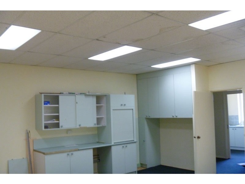 9/2 Brown Street, Campbelltown NSW 2560