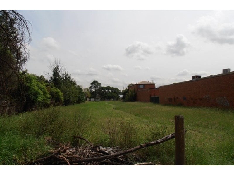 4 Liverpool Street, Ingleburn NSW 2565