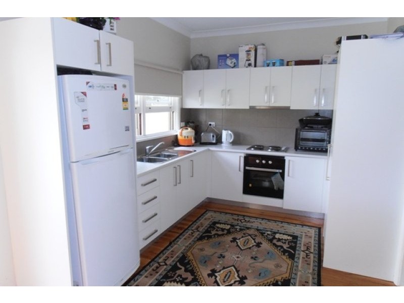 123 Parliament Road, Macquarie Fields NSW 2564