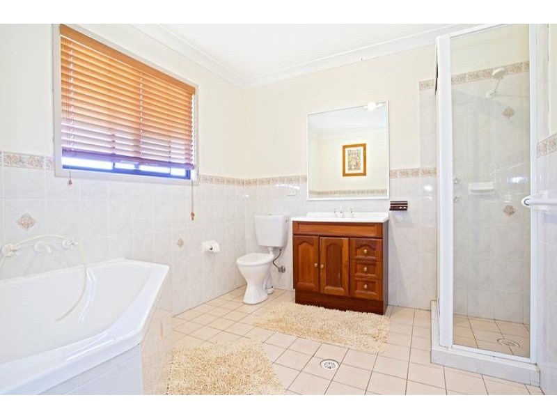 43 Fluorite Place, Eagle Vale NSW 2558