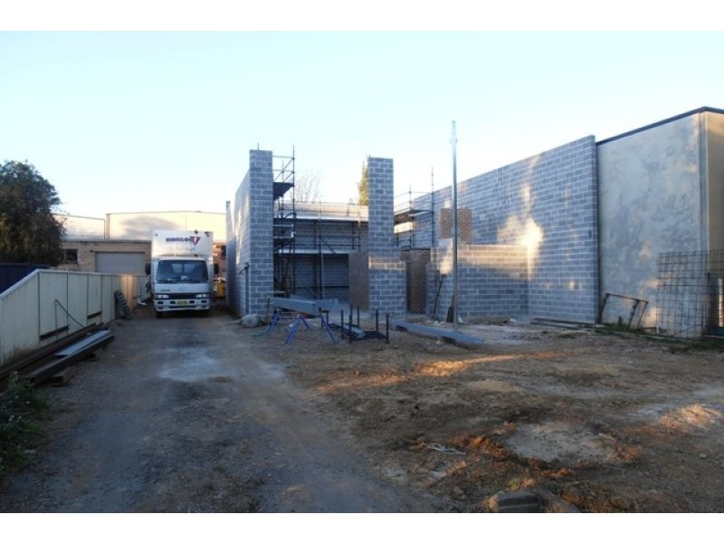 15 Louise Avenue, Ingleburn NSW 2565