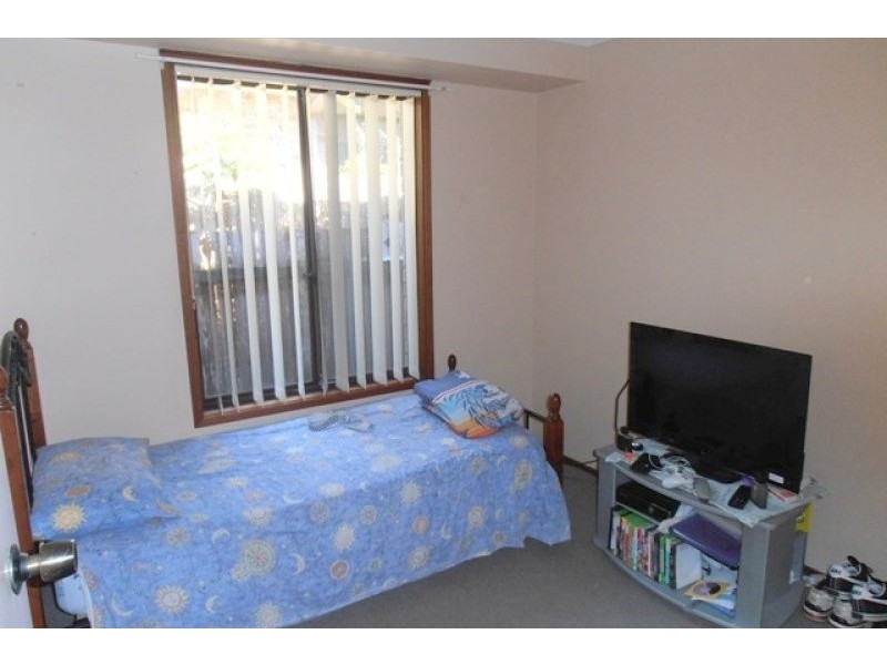 32 Maserati Drive, Ingleburn NSW 2565