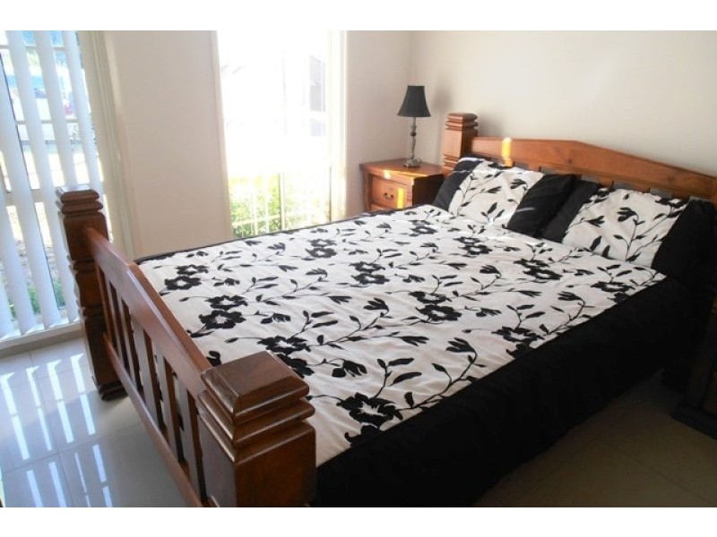 9B Pontiac Place, Ingleburn NSW 2565