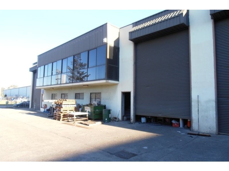 2/11 Kerr Road, Ingleburn NSW 2565