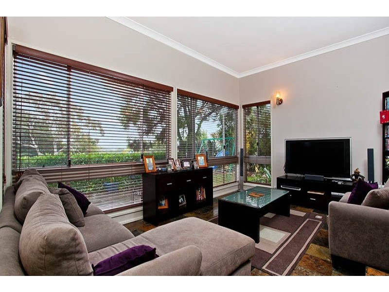 16 Banbal Road, Engadine NSW 2233