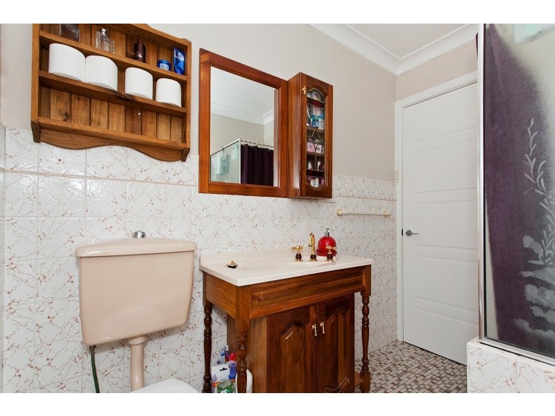 18 Forbes Crescent, Engadine NSW 2233