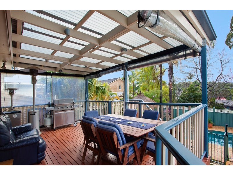 18 Forbes Crescent, Engadine NSW 2233