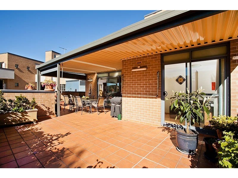 30/18-22 Gray Street, Sutherland NSW 2232