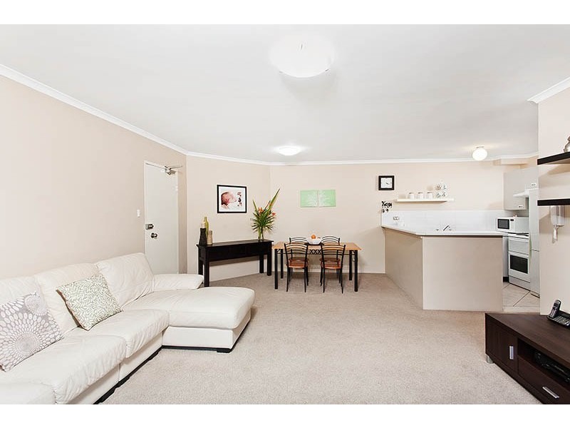 48/94-100 Flora Street, Sutherland NSW 2232