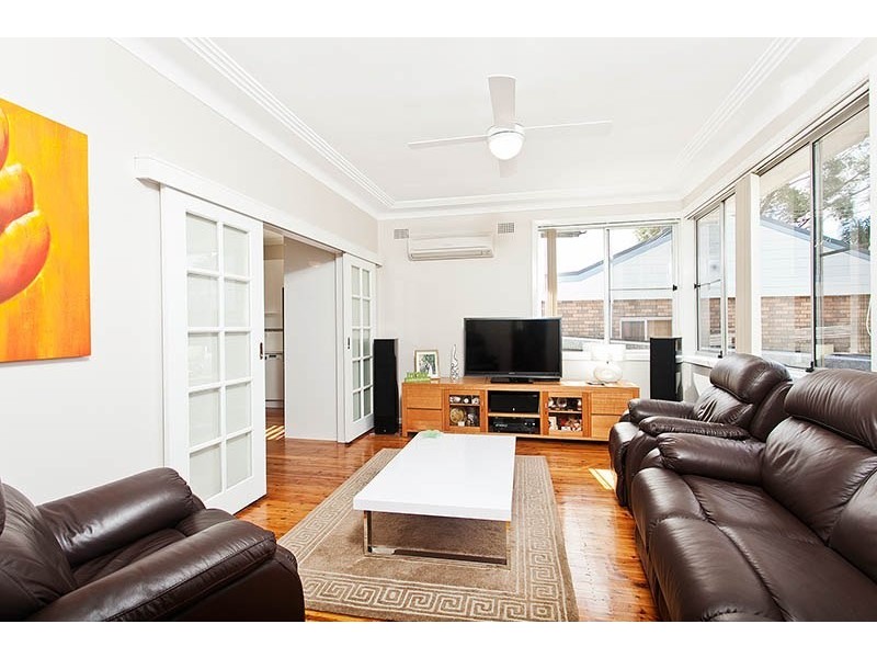 67 Parklands Avenue, Heathcote NSW 2233