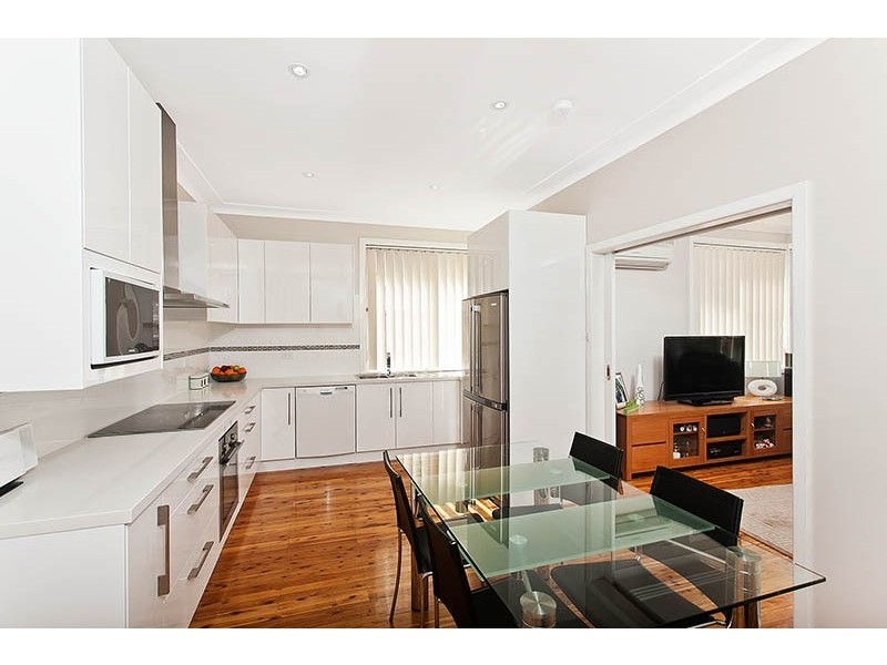 67 Parklands Avenue, Heathcote NSW 2233