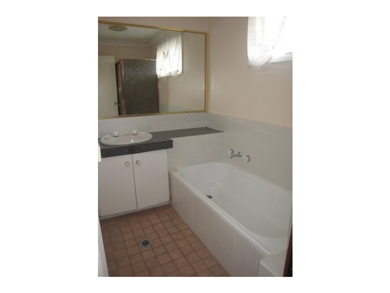 64 Giles Street, Yarrawarrah NSW 2233