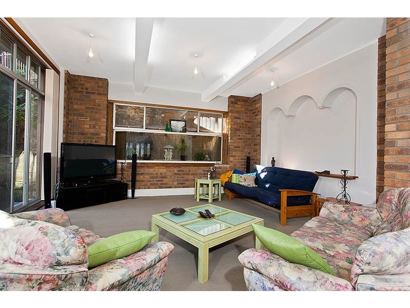 84 Wollybutt Road, Engadine NSW 2233