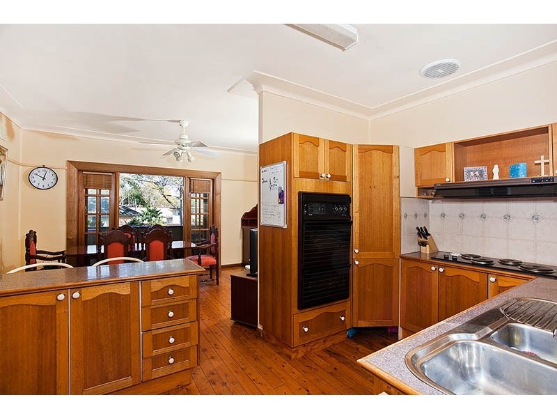 84 Wollybutt Road, Engadine NSW 2233