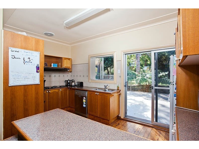 84 Wollybutt Road, Engadine NSW 2233