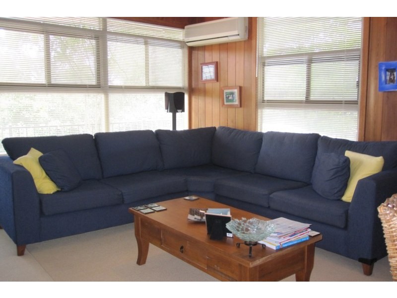 40 Marshall Road, Kirrawee NSW 2232